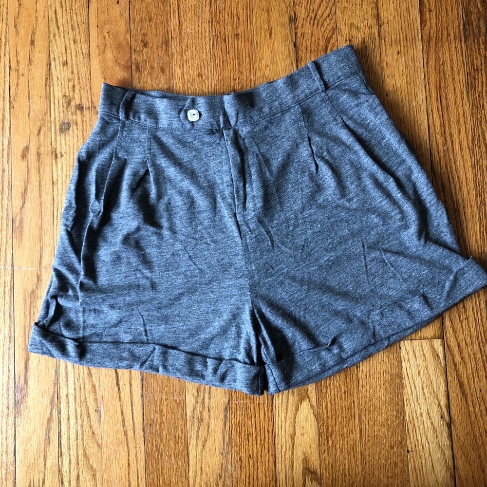 Super Cute & Comfortable Highwaisted Short
